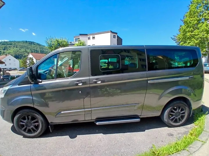 Ford Tourneo Custom