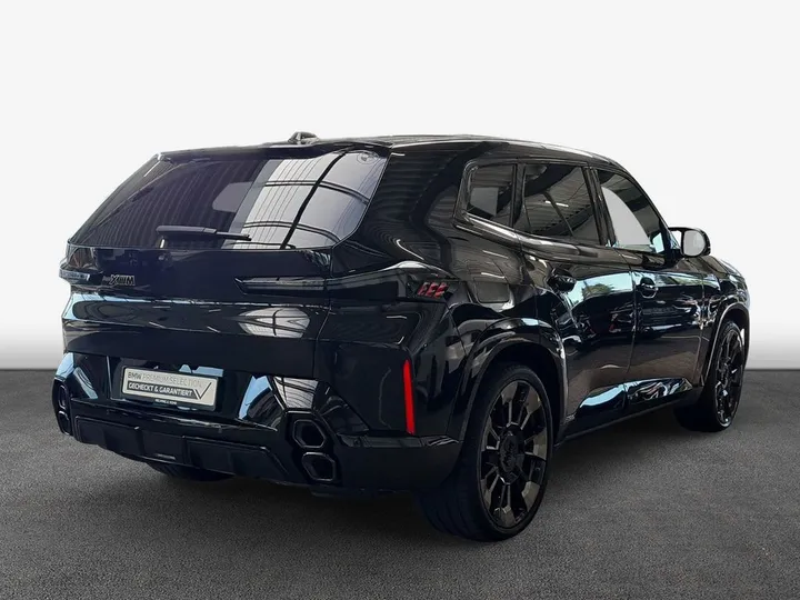 BMW XM