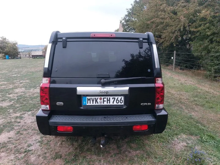 Jeep Commander