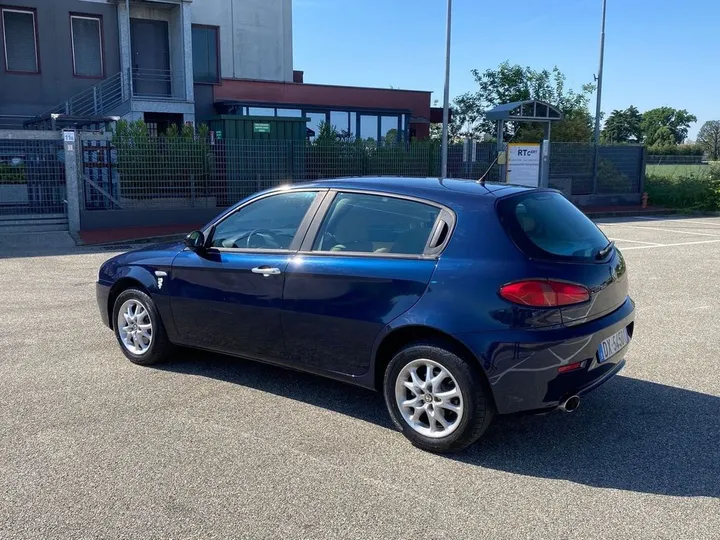 Alfa Romeo 147