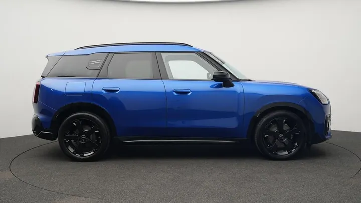 MINI Countryman D (Cooper)