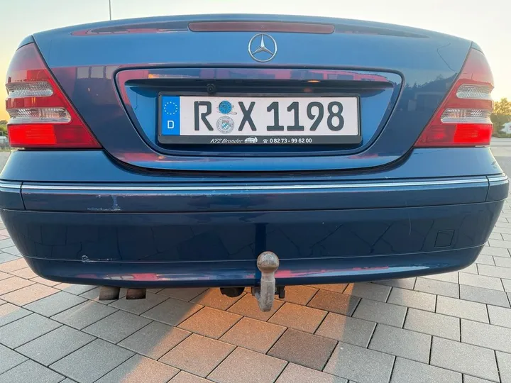 Mercedes-Benz C 200