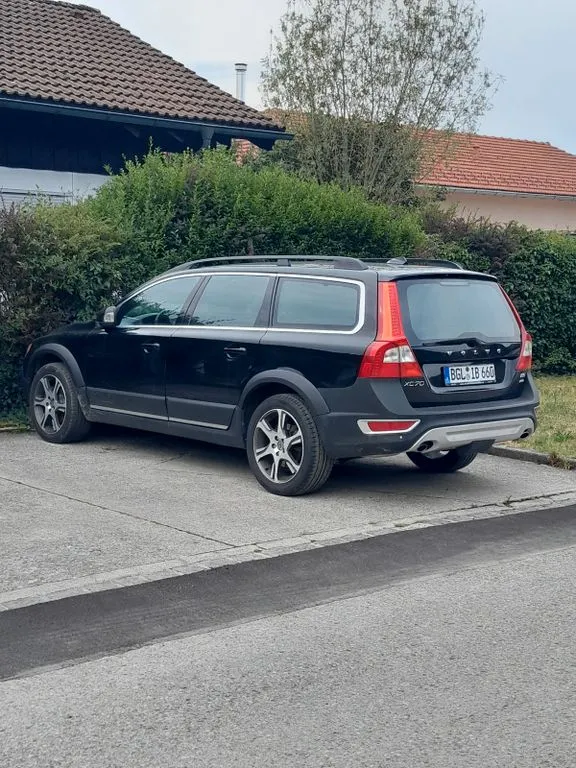 Volvo XC70