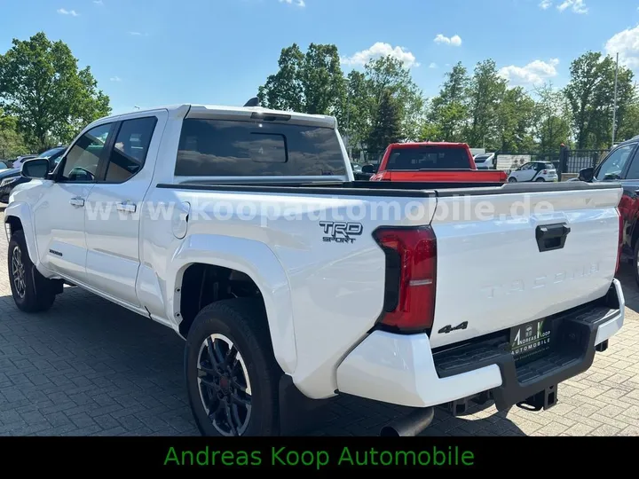 Toyota Tacoma