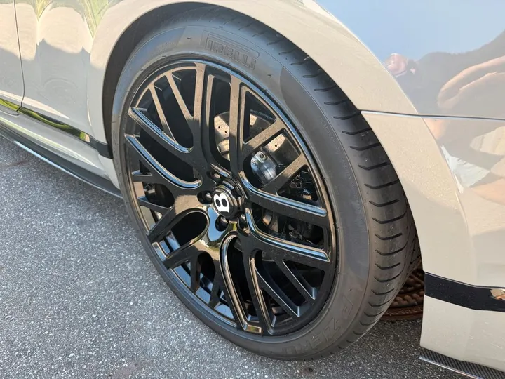 Bentley Continental Supersports