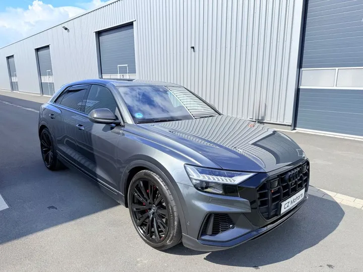 Audi SQ8