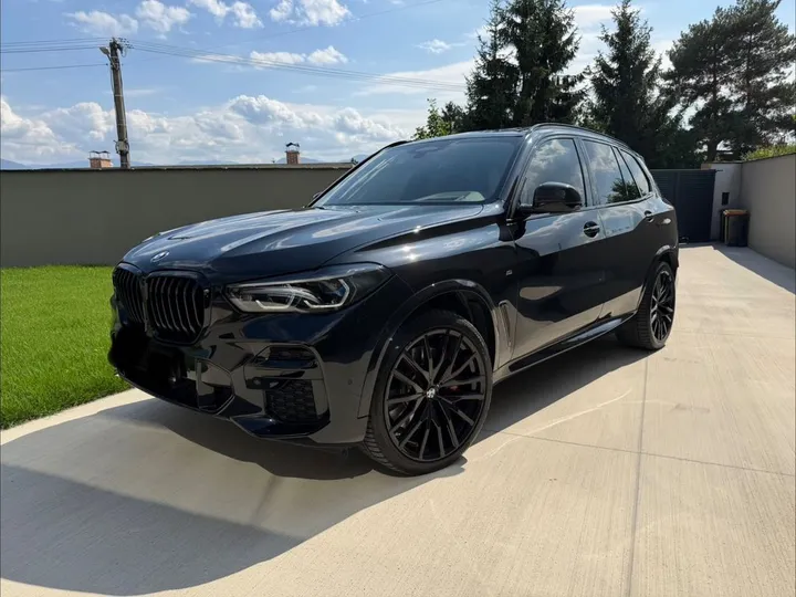 BMW X5 M50