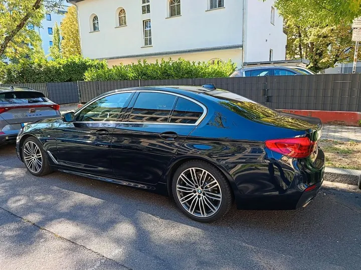BMW 520