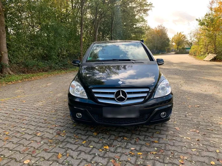 Mercedes-Benz B 150
