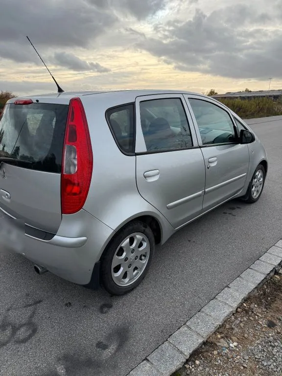 Mitsubishi Colt