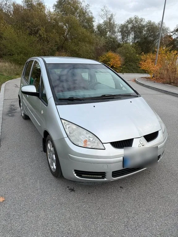 Mitsubishi Colt