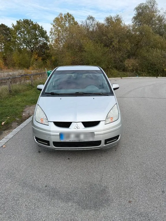 Mitsubishi Colt