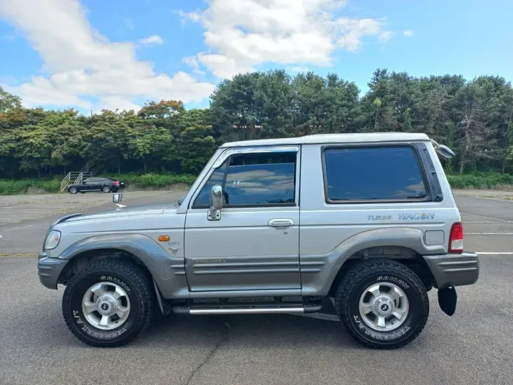 Hyundai Galloper