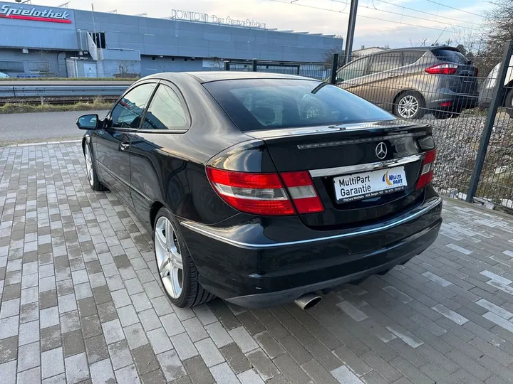Mercedes-Benz CLC 180