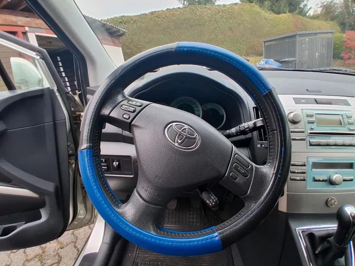Toyota Corolla Verso