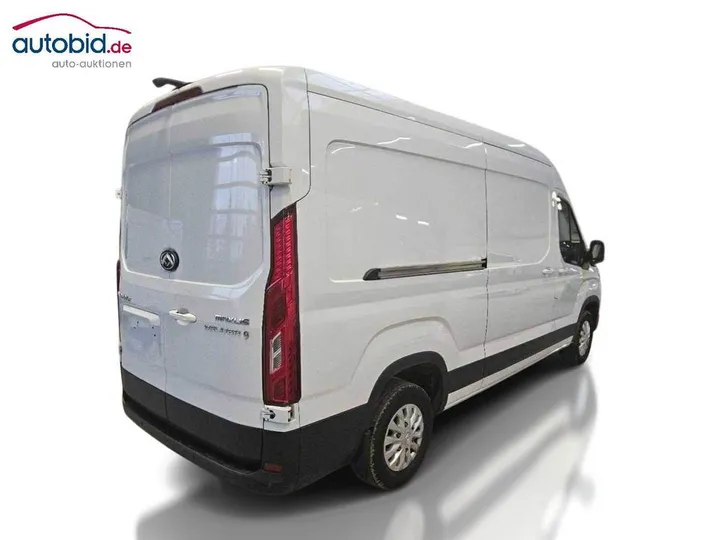 Maxus Deliver 9