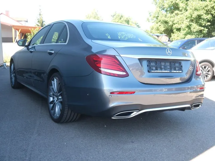 Mercedes-Benz E 350