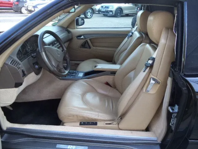 Mercedes-Benz SL 320