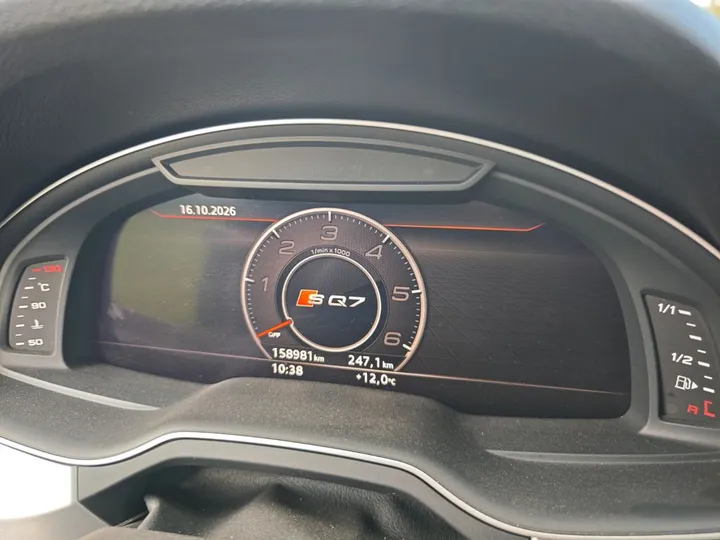 Audi SQ7