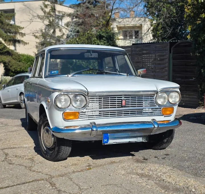 Fiat 130