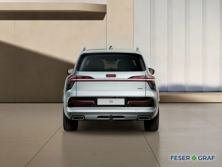 Audi Q9