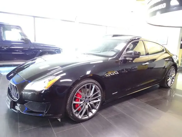 Maserati Quattroporte