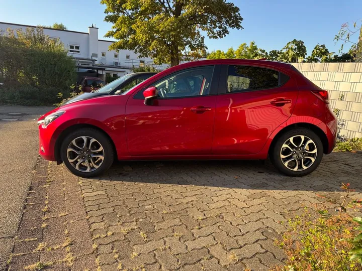 Mazda 2