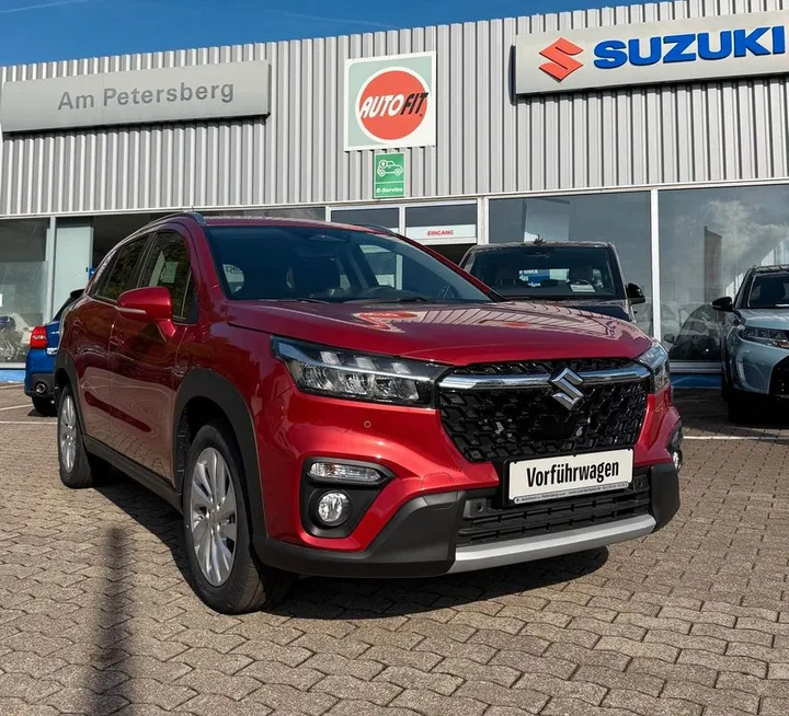 Suzuki (SX4) S-Cross