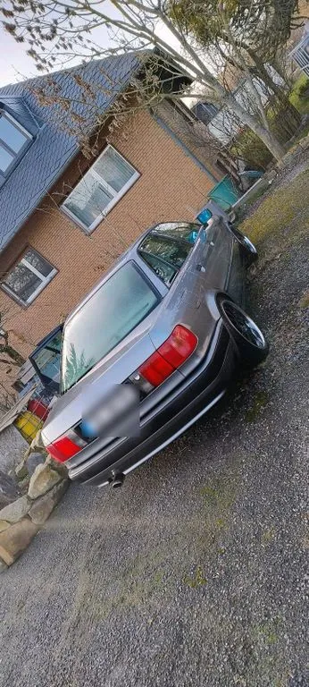 Audi 80