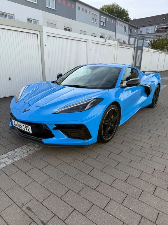 Corvette C8