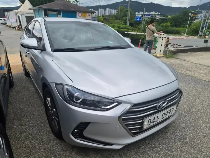 Hyundai AVANTE