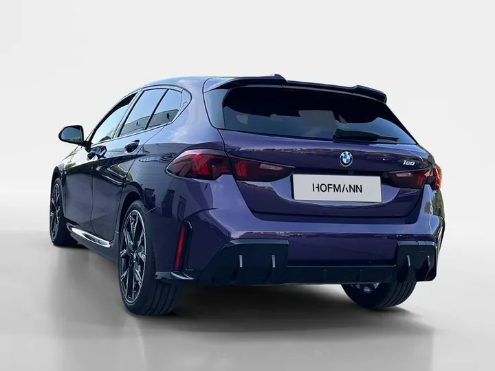 BMW 120