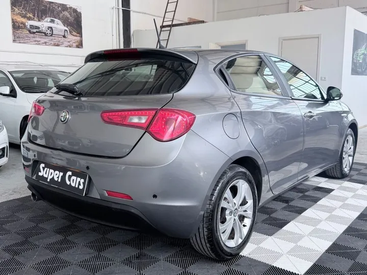 Alfa Romeo Giulietta