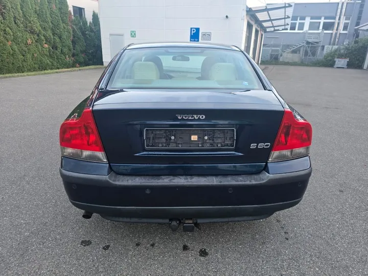 Volvo S60