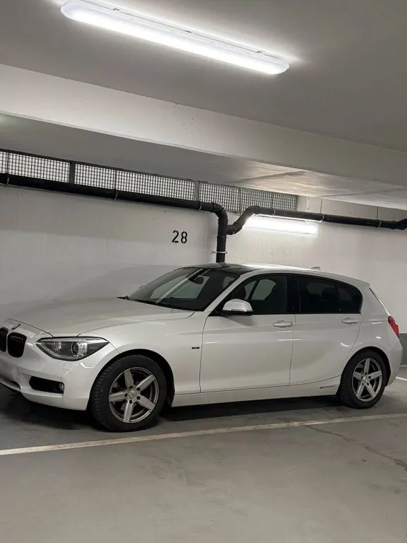 BMW 120