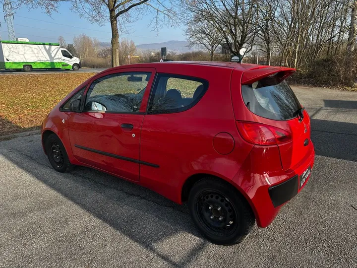 Mitsubishi Colt