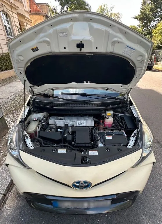 Toyota Prius+
