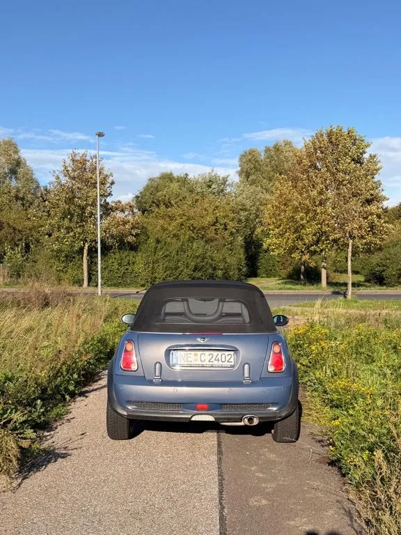 MINI Cooper Cabrio