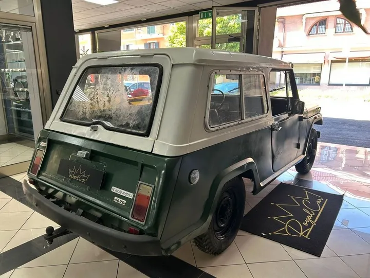 Jeep Commander