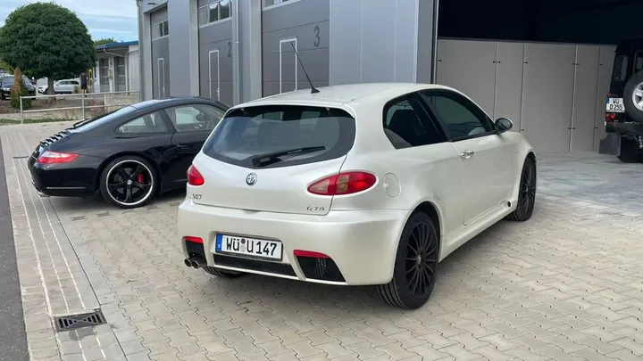 Alfa Romeo 147