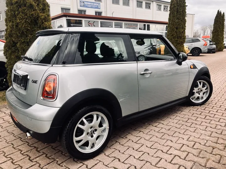 MINI ONE