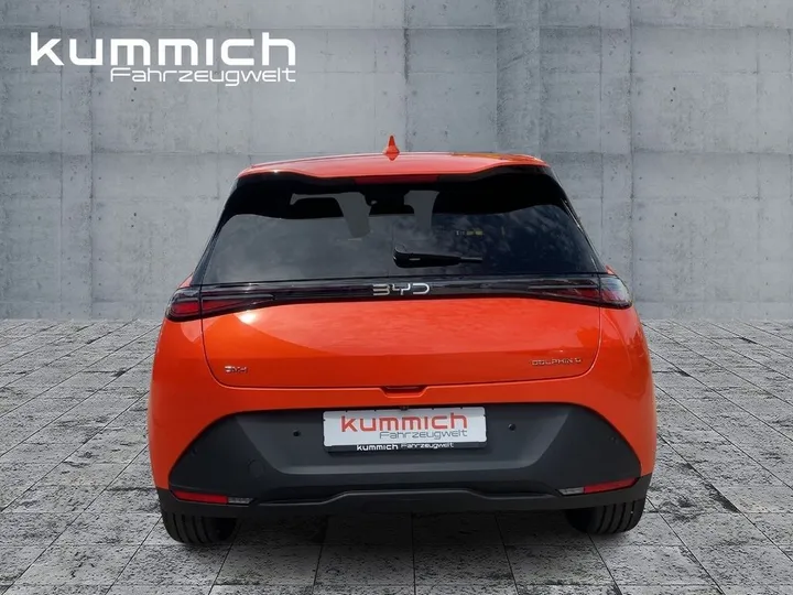 BYD DOLPHIN