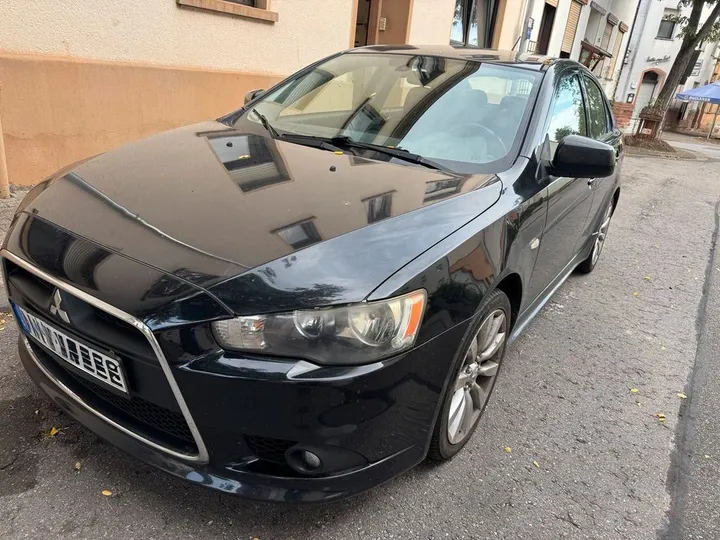 Mitsubishi Lancer