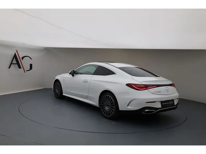 Mercedes-Benz CLE 300