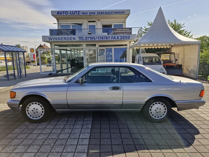 Mercedes-Benz 560