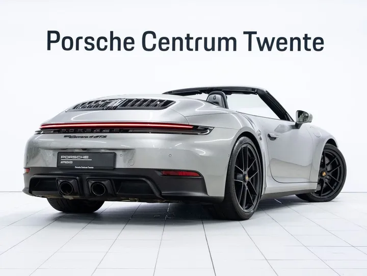 Porsche 992