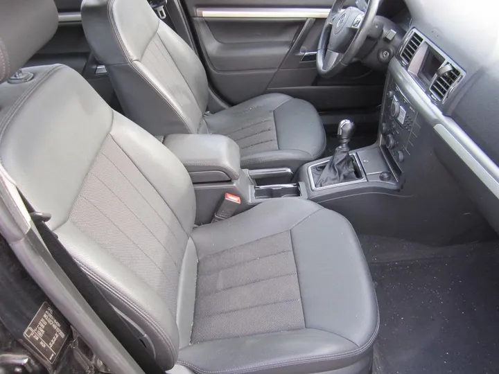 Opel Signum