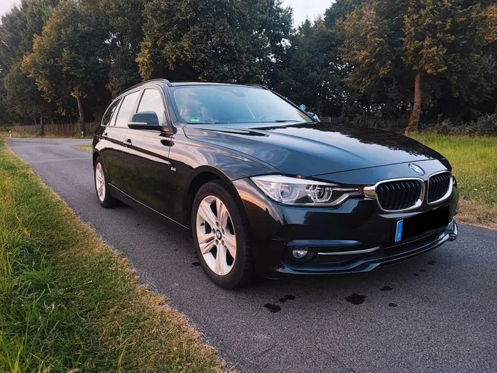 BMW 320