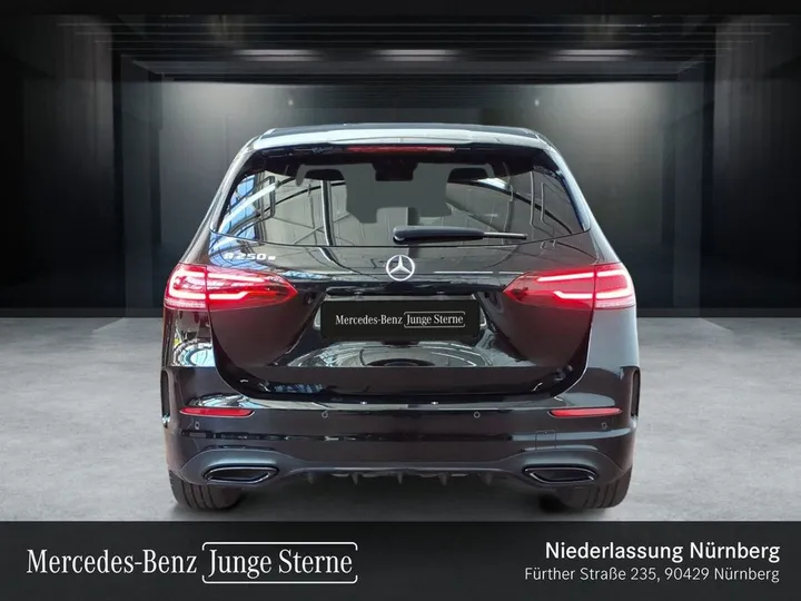 Mercedes-Benz B 250