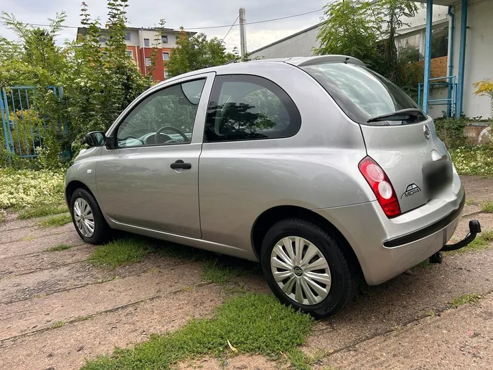 Nissan Micra